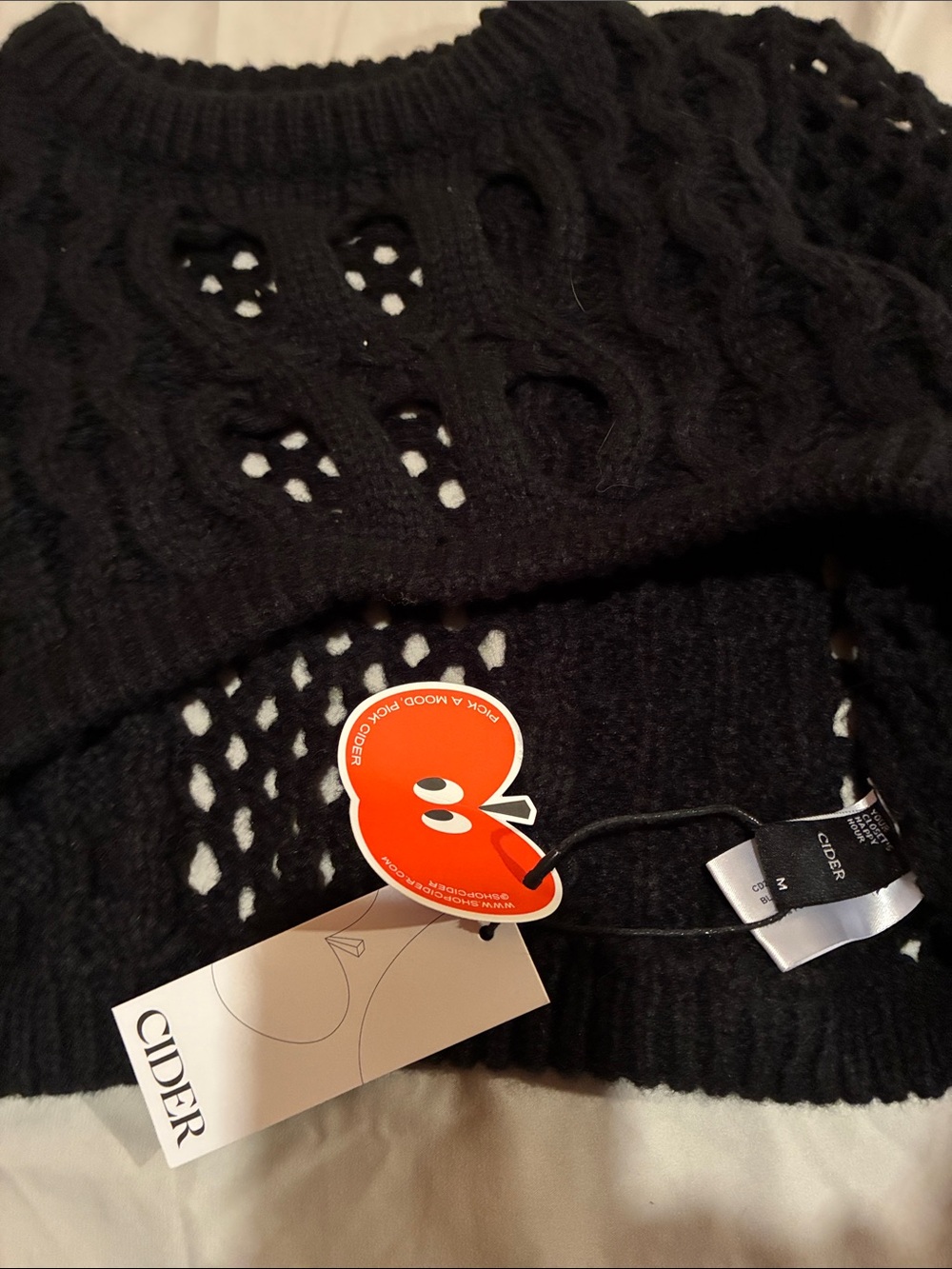 Black Cropped Cable Knit Sweater M - Picture 3 of 4